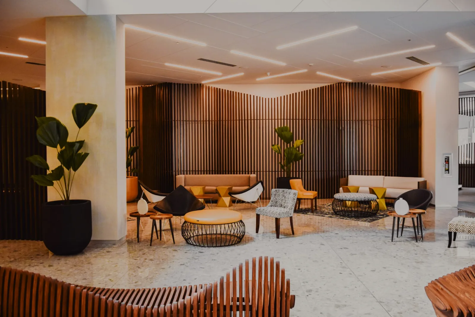 Kamerbeheer en gastrekening in een hotel
